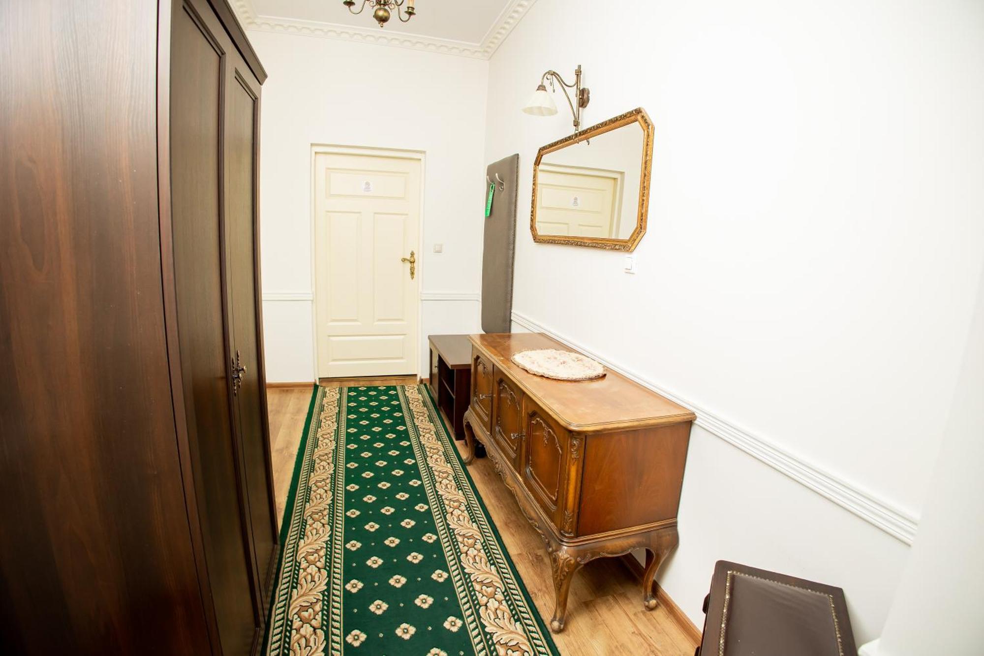 Hotel Napoleon Wroblew  Екстериор снимка